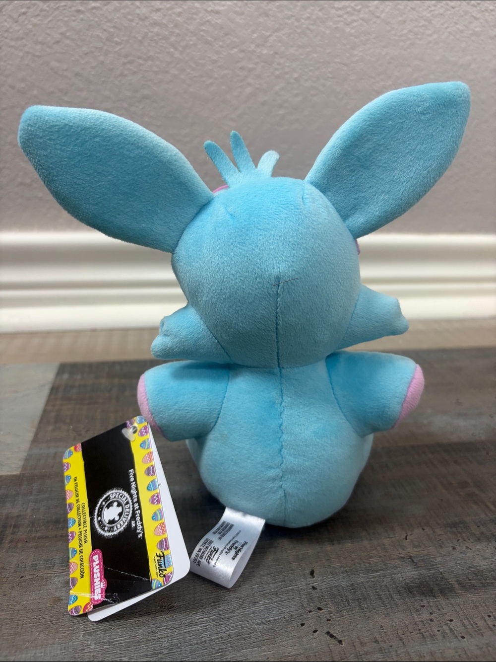 Funko Five Nights at Freddy's Spring Colorway Foxy plush NWT - Picture 3 of 4